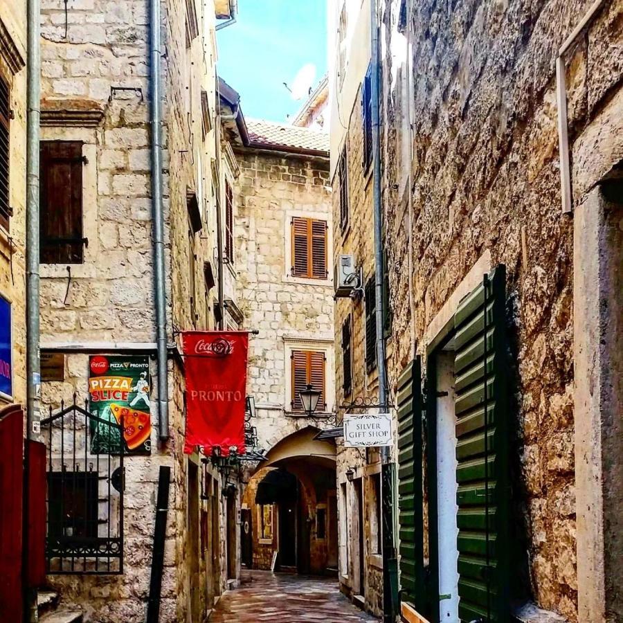 Appartement Old Town Kotor Square Extérieur photo